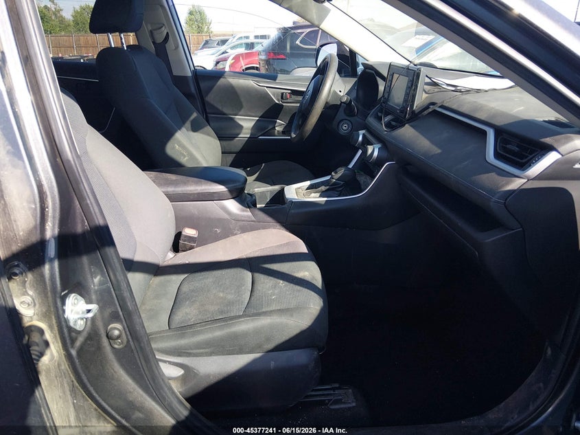 VIN 2T3F1RFV7NW313578 2022 TOYOTA RAV4 LE