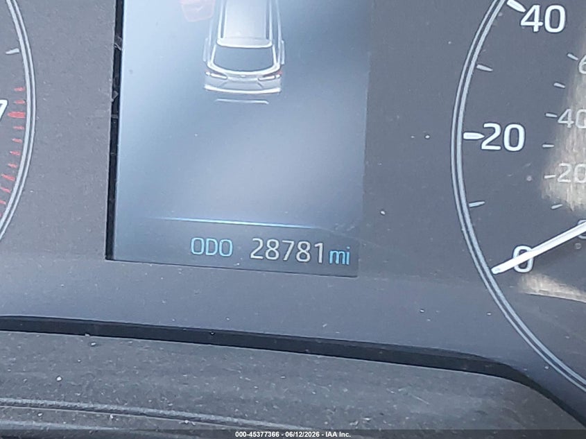 VIN 7MUBAAAG4PV040957 2023 TOYOTA COROLLA CROSS LE