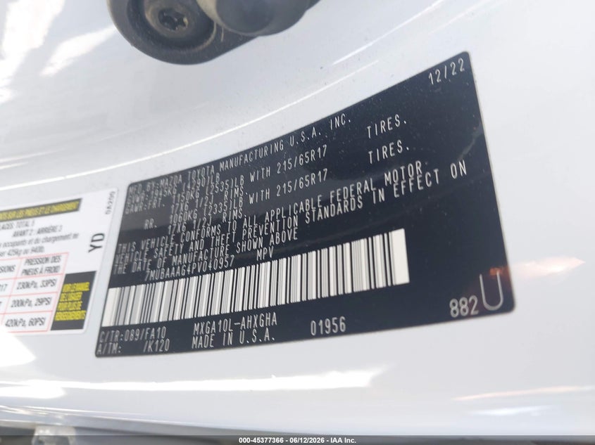 VIN 7MUBAAAG4PV040957 2023 TOYOTA COROLLA CROSS LE
