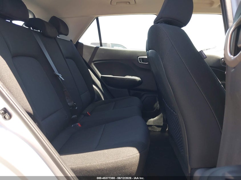 2025 Hyundai Venue Se VIN: KMHRB8A34SU404595 Lot: 45377388
