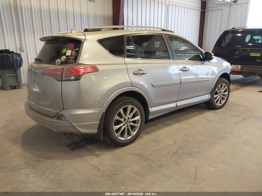 2017 TOYOTA RAV4 auction photo 4