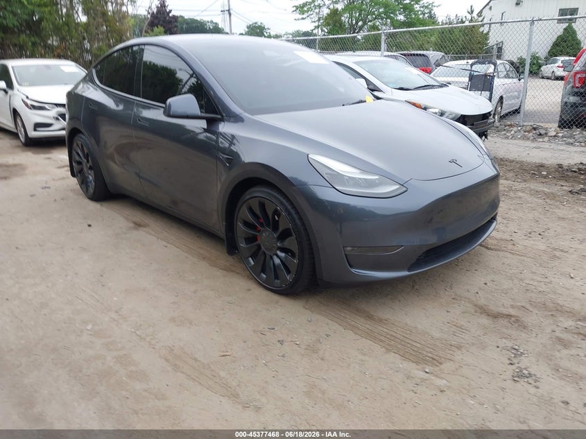 TESLA MODEL Y - zdjęcie 1