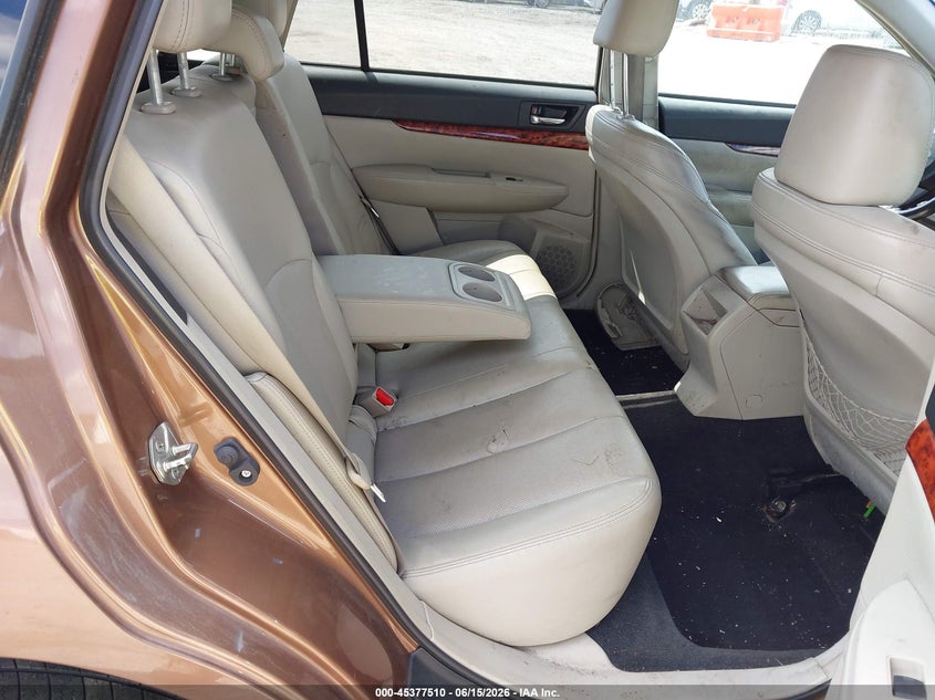 SUBARU OUTBACK 2011 VIN 4S4BRBKC1B3390377