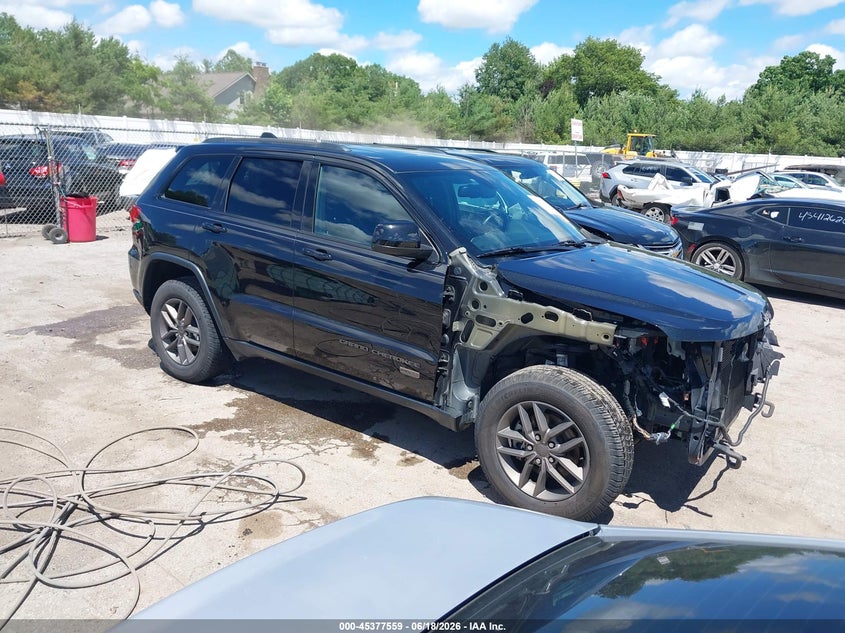 JEEP GRAND CHEROKEE - zdjęcie 1