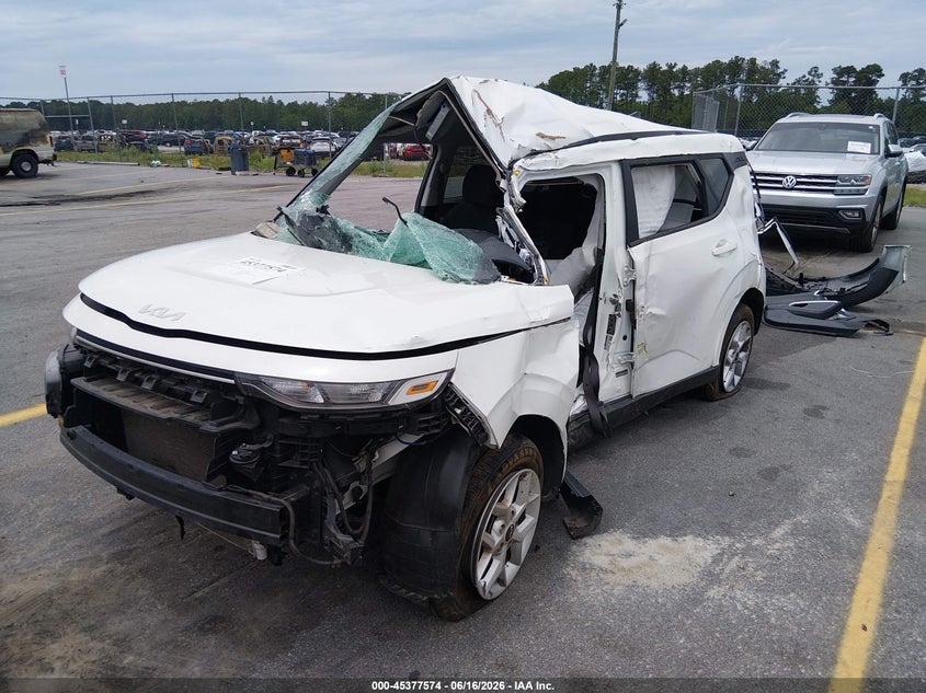 2022 Kia Soul Lx VIN: KNDJ23AU1N7155236 Lot: 45377574