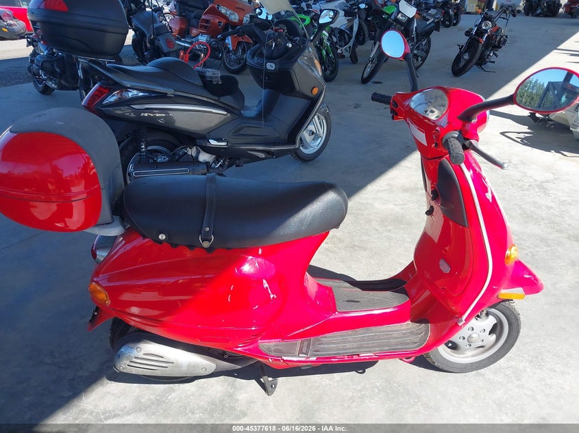 2005 Vespa C161C VIN: ZAPC16C1055008948 Lot: 45377618