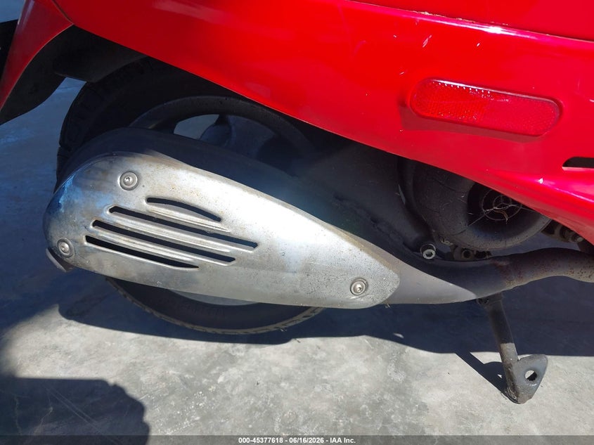 2005 Vespa C161C VIN: ZAPC16C1055008948 Lot: 45377618