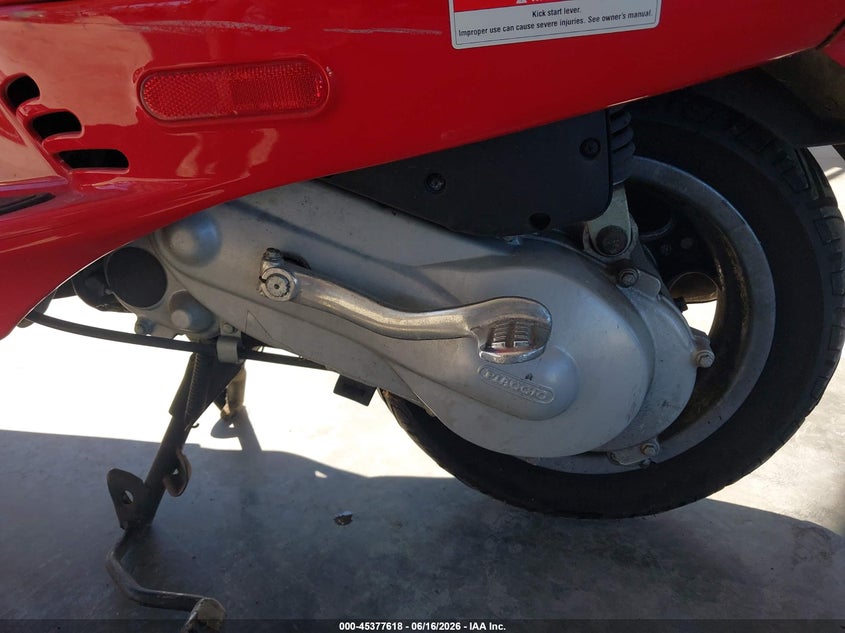 2005 Vespa C161C VIN: ZAPC16C1055008948 Lot: 45377618