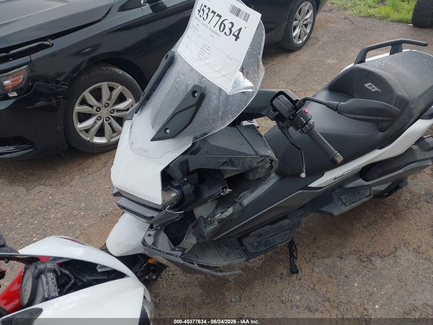 2024 BMW C 400