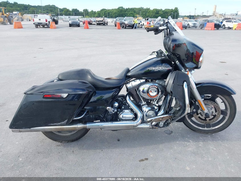 2011 Harley-Davidson Flhx VIN: 1HD1KB41XBB636217 Lot: 45377699