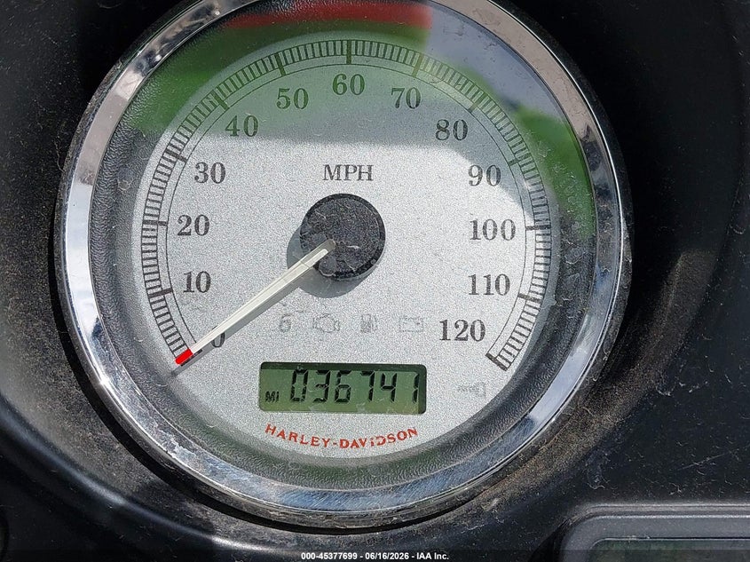 2011 Harley-Davidson Flhx VIN: 1HD1KB41XBB636217 Lot: 45377699