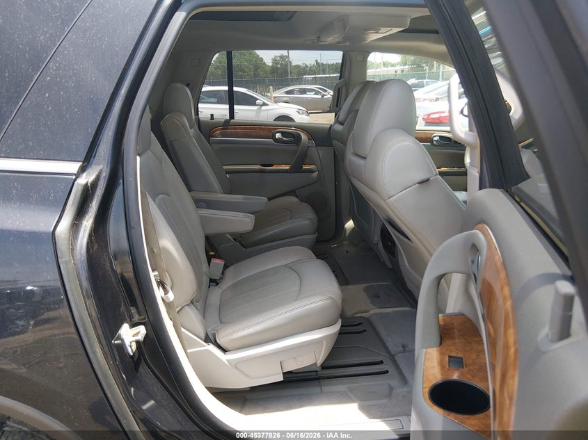 2010 BUICK ENCLAVE auction photo 8