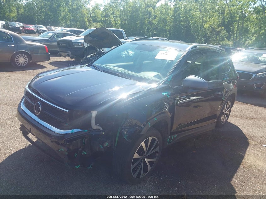 2022 VOLKSWAGEN TAOS auction photo 2