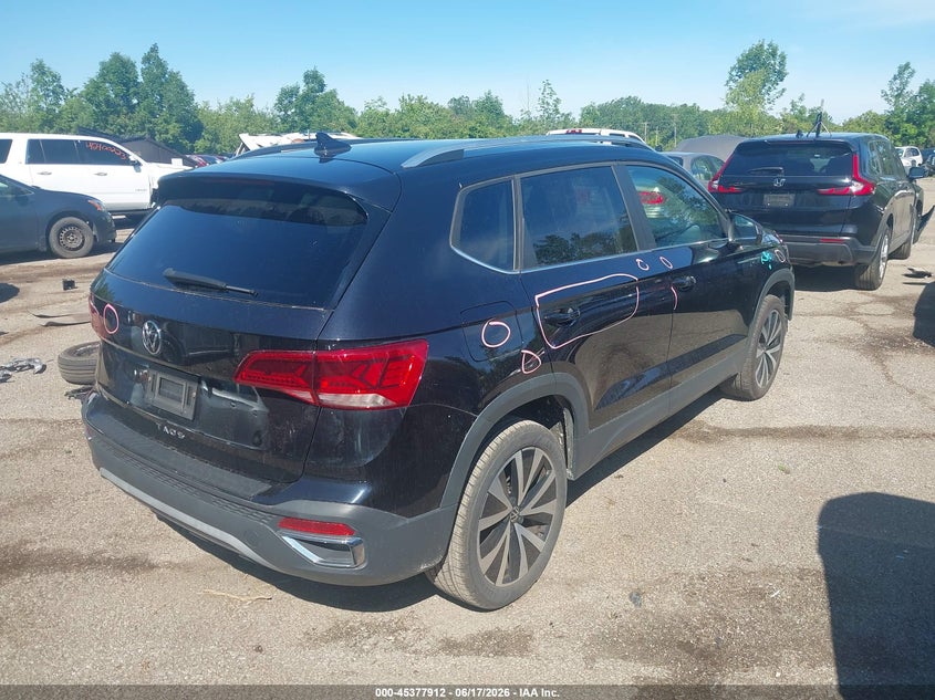 2022 VOLKSWAGEN TAOS auction photo 4
