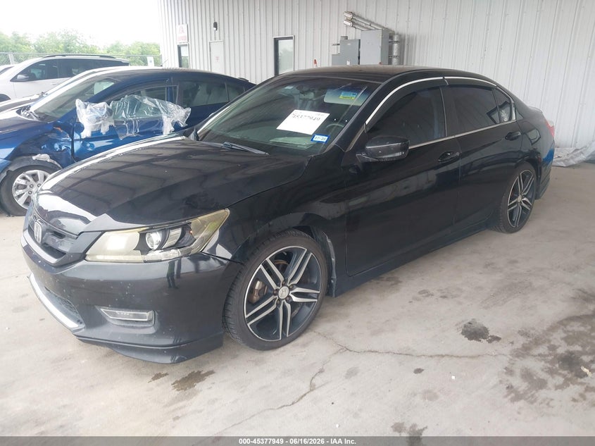 2013 HONDA ACCORD auction photo 2