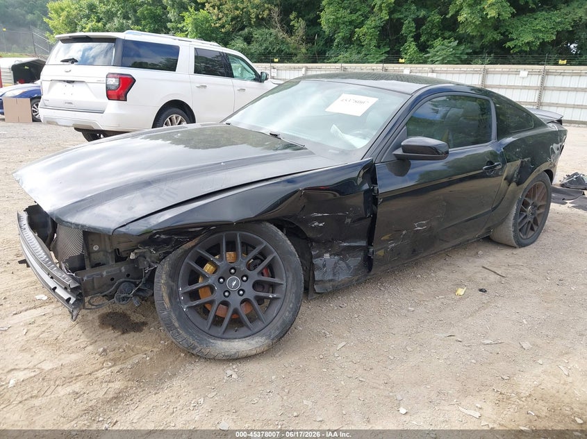 2014 Ford Mustang V6 Premium 1ZVBP8AMXE5253337 photo 1