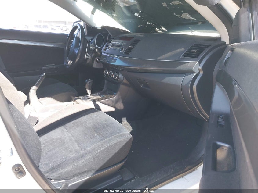 2011 MITSUBISHI LANCER GTS · Фото 5