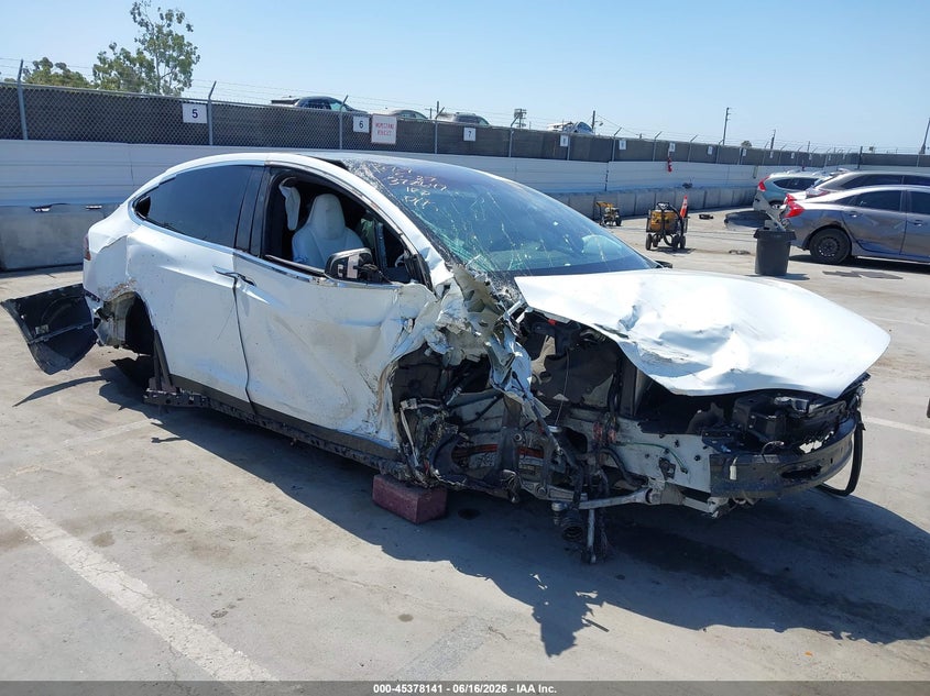 Vin: 5yjxcbe2xjf091535, lot: 45876127, tesla model x 100d/75d/p100d 2018 img_1