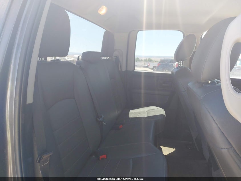 2017 RAM 1500 auction photo 8