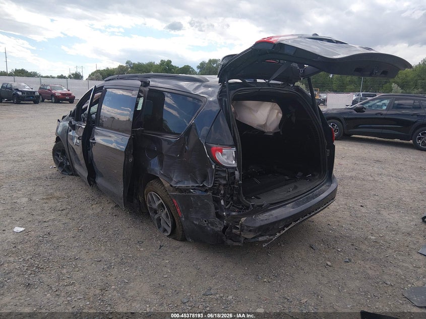 Vin: 2c4rc1fg6lr126611, lot: 45876179, chrysler pacifica touring 20203