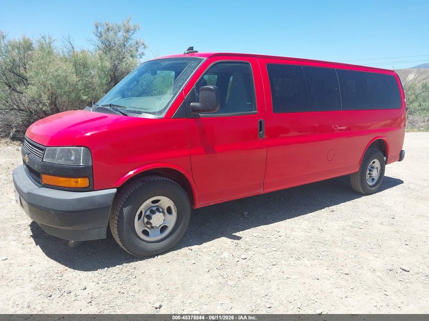 2019 CHEVROLET EXPRESS 3500 auction photo 2