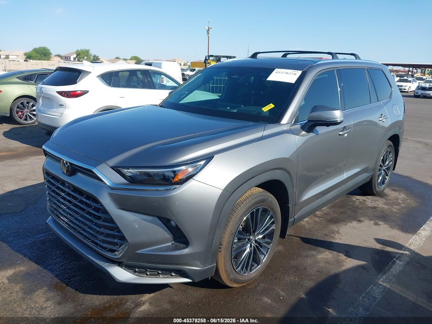 2026 TOYOTA GRAND HIGHLANDER HYBRID auction photo 2