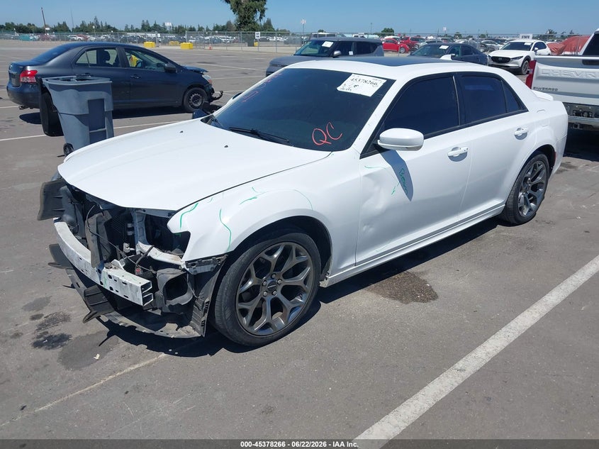 Vin: 2c3ccabg0jh240168, lot: 45876252, chrysler 300 300s 20182