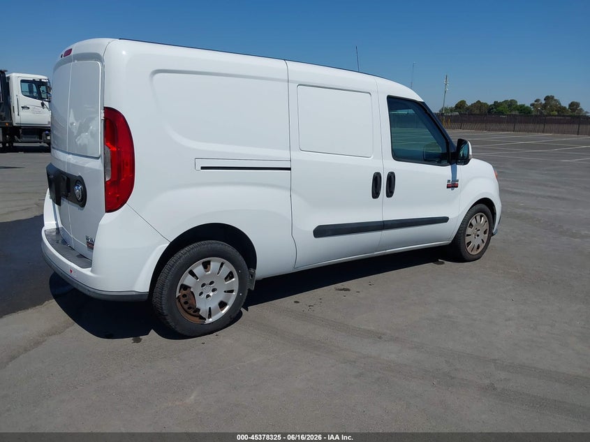 Vin: zfberfbt1f6a78644, lot: 45876309, ram promaster city slt 20154