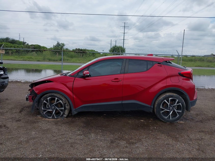 2022 Toyota C-Hr Xle VIN: NMTKHMBXXNR146542 Lot: 45378417
