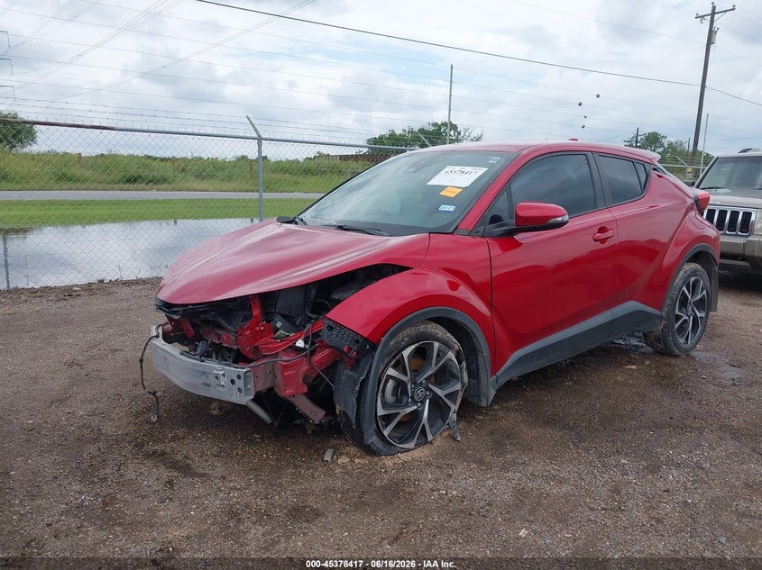 Vin: nmtkhmbxxnr146542, lot: 45876403, toyota c-hr xle 20222