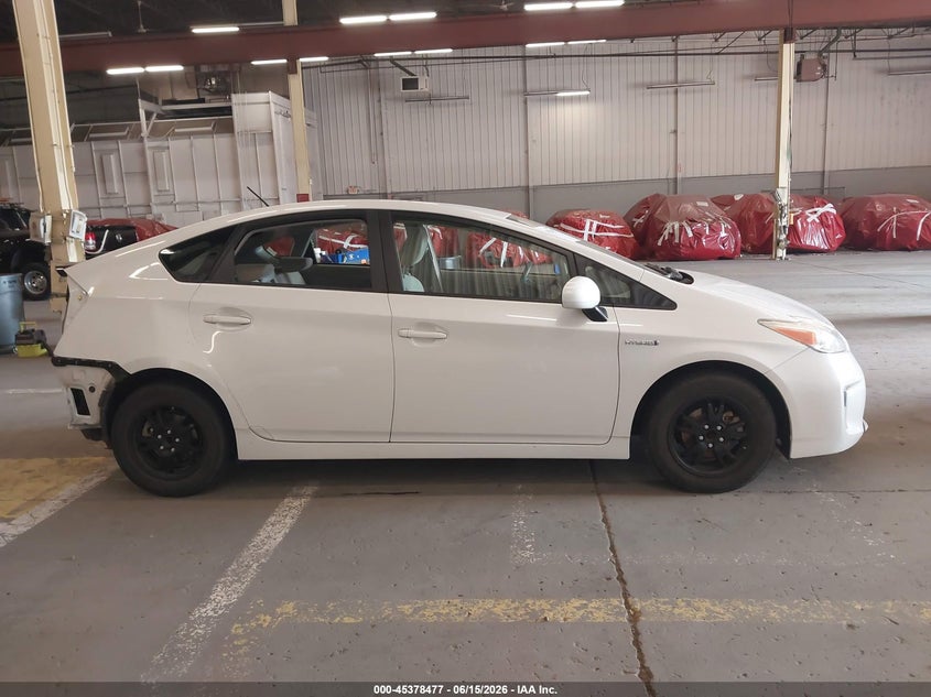 2013 TOYOTA PRIUS HATCHBACK 1.8L I-4 DOHC, VVT, 98HP