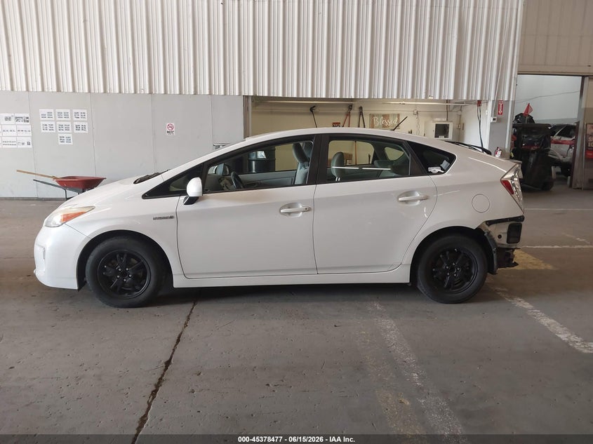 2013 TOYOTA PRIUS HATCHBACK 1.8L I-4 DOHC, VVT, 98HP