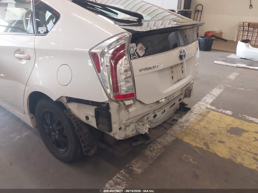 2013 TOYOTA PRIUS HATCHBACK 1.8L I-4 DOHC, VVT, 98HP