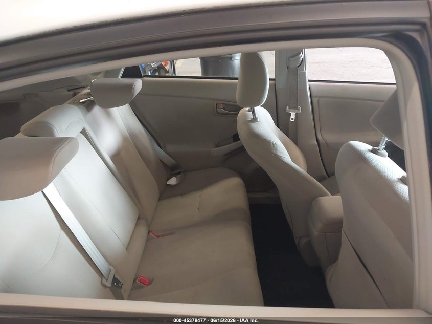 2013 TOYOTA PRIUS HATCHBACK 1.8L I-4 DOHC, VVT, 98HP