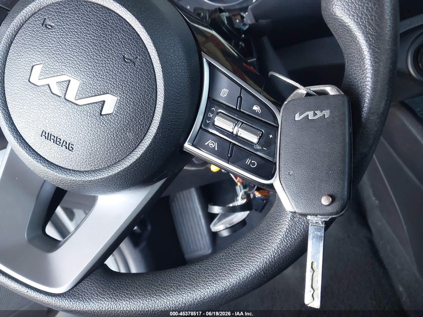 2022 KIA FORTE SEDAN 2.0L I-4 DOHC, VVT, 147HP