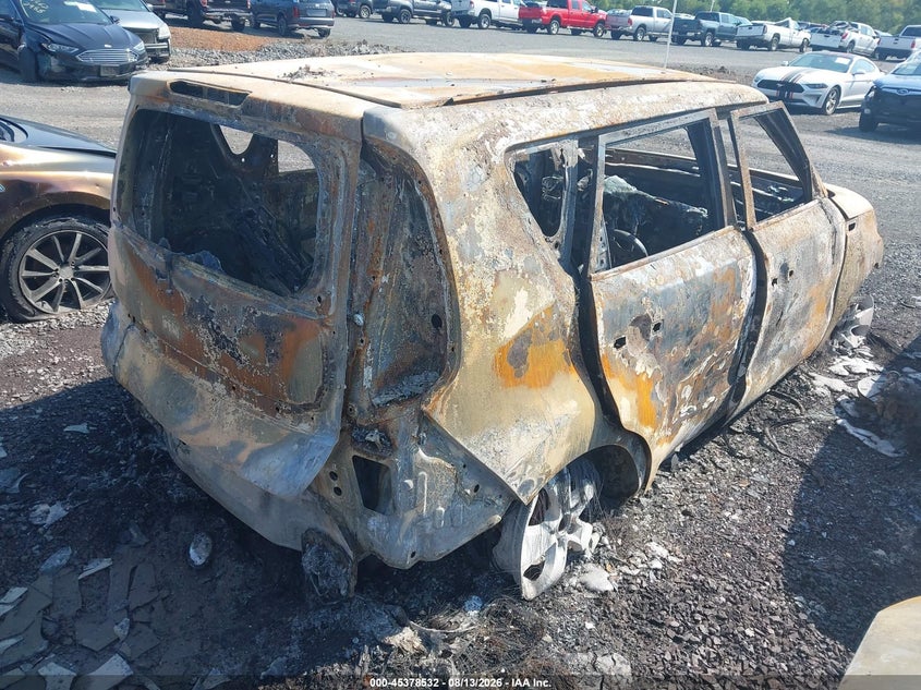Vin: kndjp3a5xk7678695, lot: 45876518, kia soul + 20194