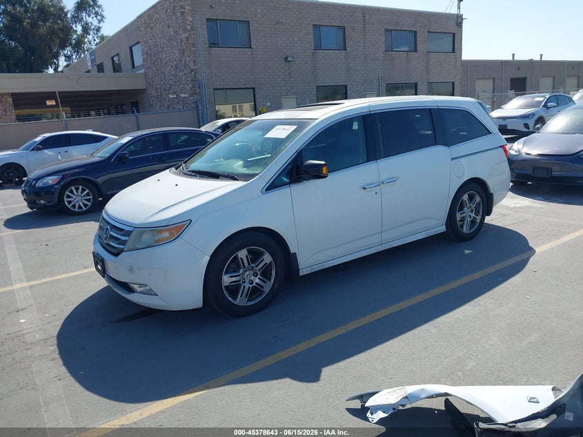 2011 HONDA ODYSSEY auction photo 2