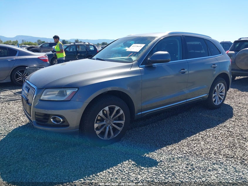 2013 Audi Q5 2.0t Premium WA1LFAFP5DA030272 photo 1