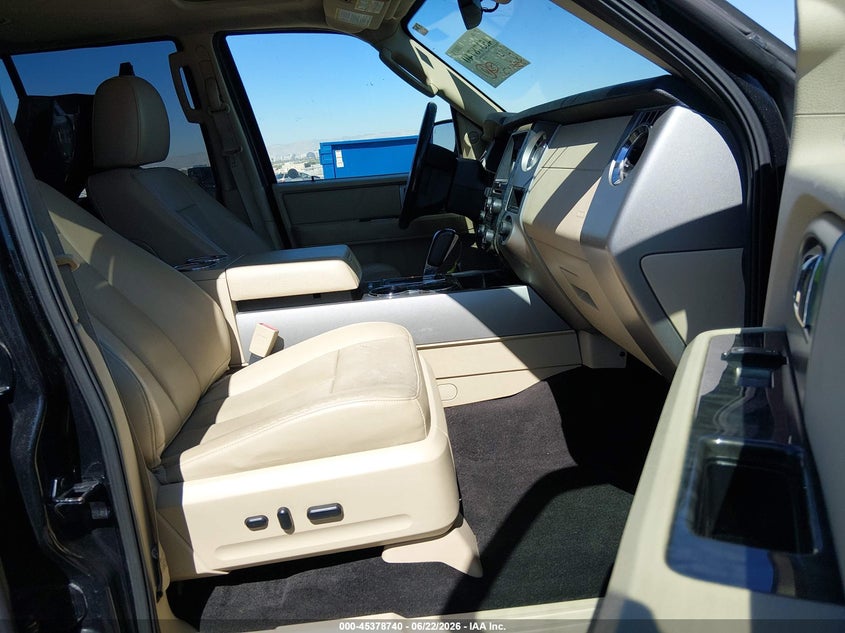 FORD EXPEDITION 2015 VIN 1FMJU2AT9FEF00114