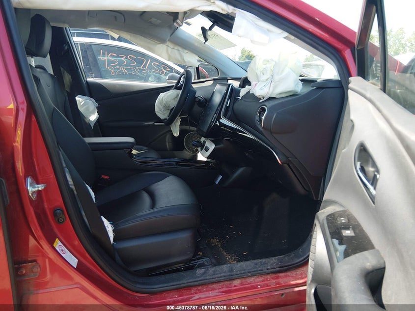 2017 TOYOTA PRIUS PRIME auction photo 5
