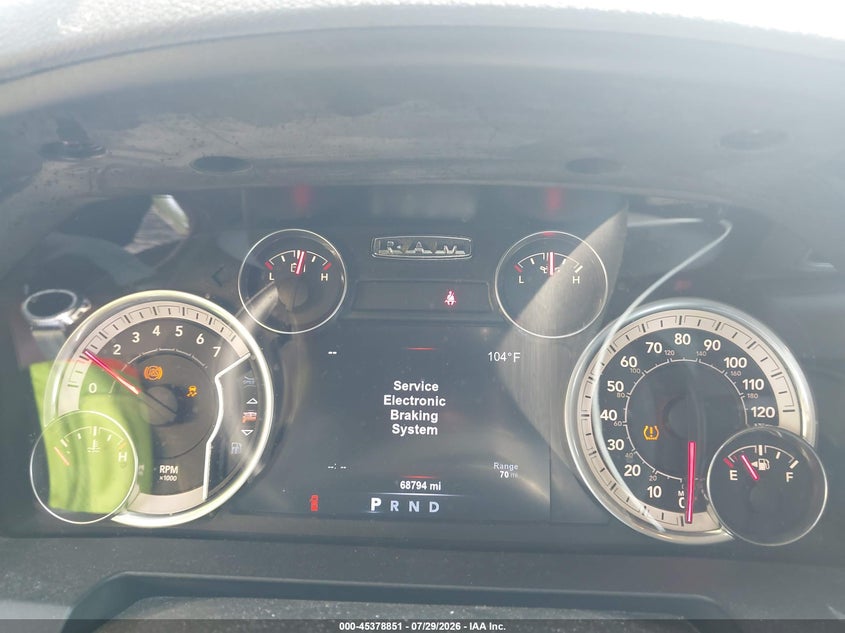 2017 RAM 1500 auction photo 7