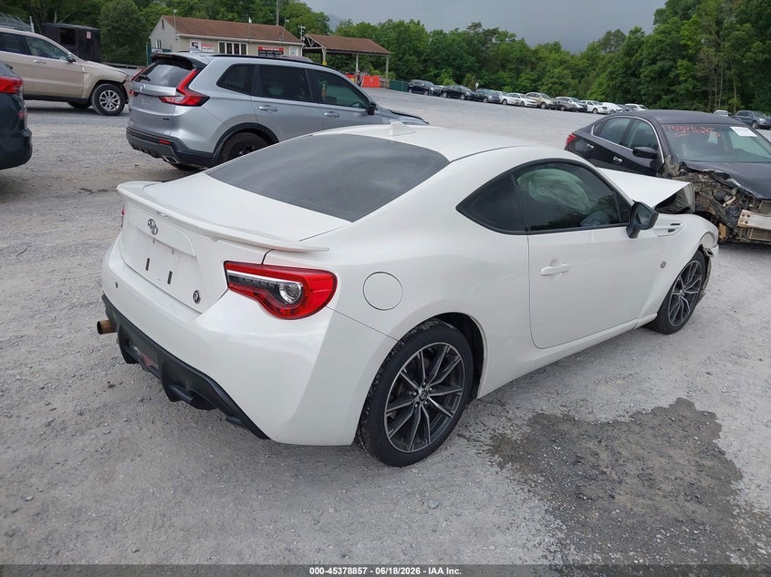 Vin: jf1znaa17h8703068, lot: 45876843, toyota 86 20174