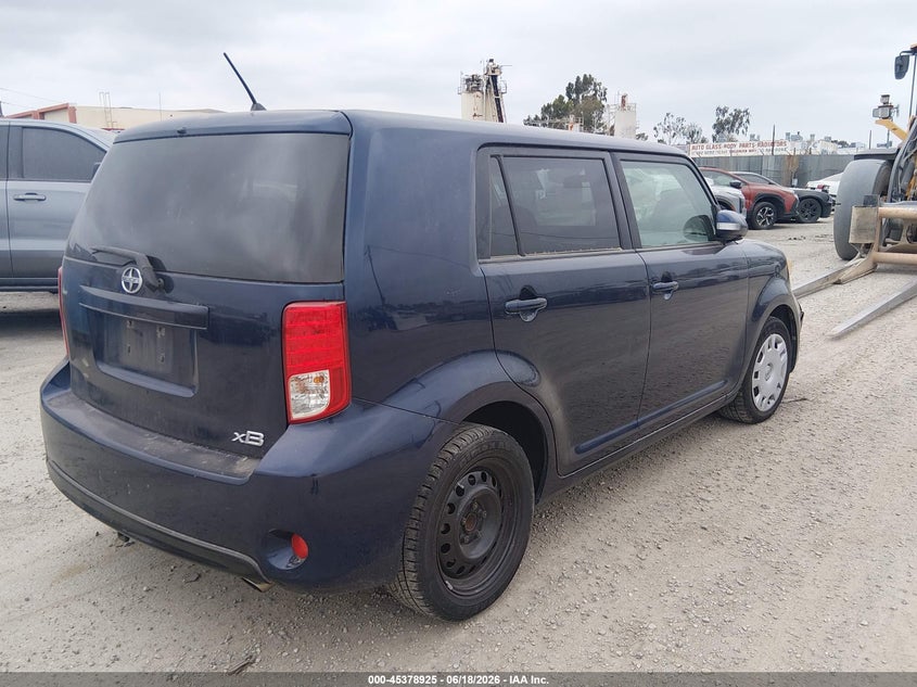 Vin: jtlze4fe3fj077245, lot: 45876911, scion xb 20154