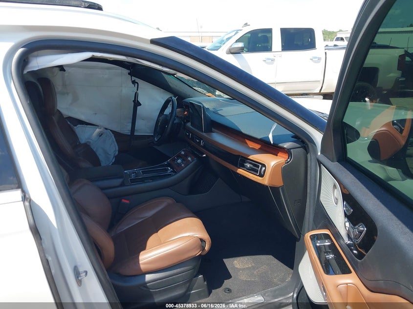 LINCOLN AVIATOR 2022 VIN 5LM5J7XC5NGL12043
