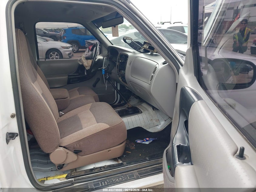 1995 MAZDA B2300 auction photo 5