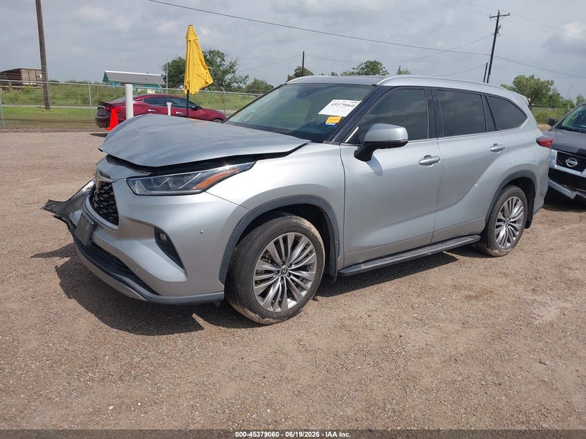 TOYOTA HIGHLANDER - zdjęcie 2