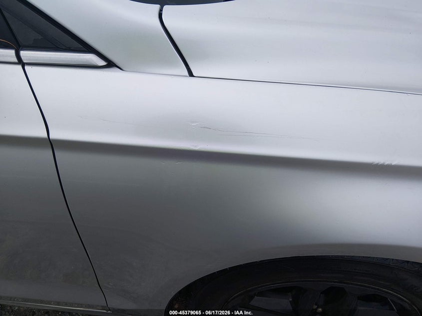2015 FORD FUSION auction photo 6