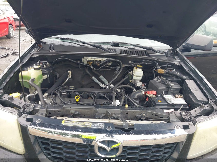 2010 Mazda Tribute I Grand Touring VIN: 4F2CY0C7XAKM01561 Lot: 45379175