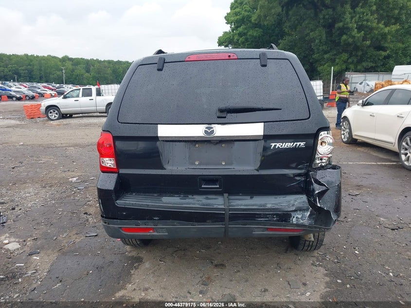 2010 Mazda Tribute I Grand Touring VIN: 4F2CY0C7XAKM01561 Lot: 45379175