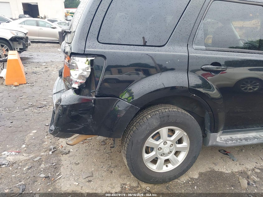 2010 Mazda Tribute I Grand Touring VIN: 4F2CY0C7XAKM01561 Lot: 45379175